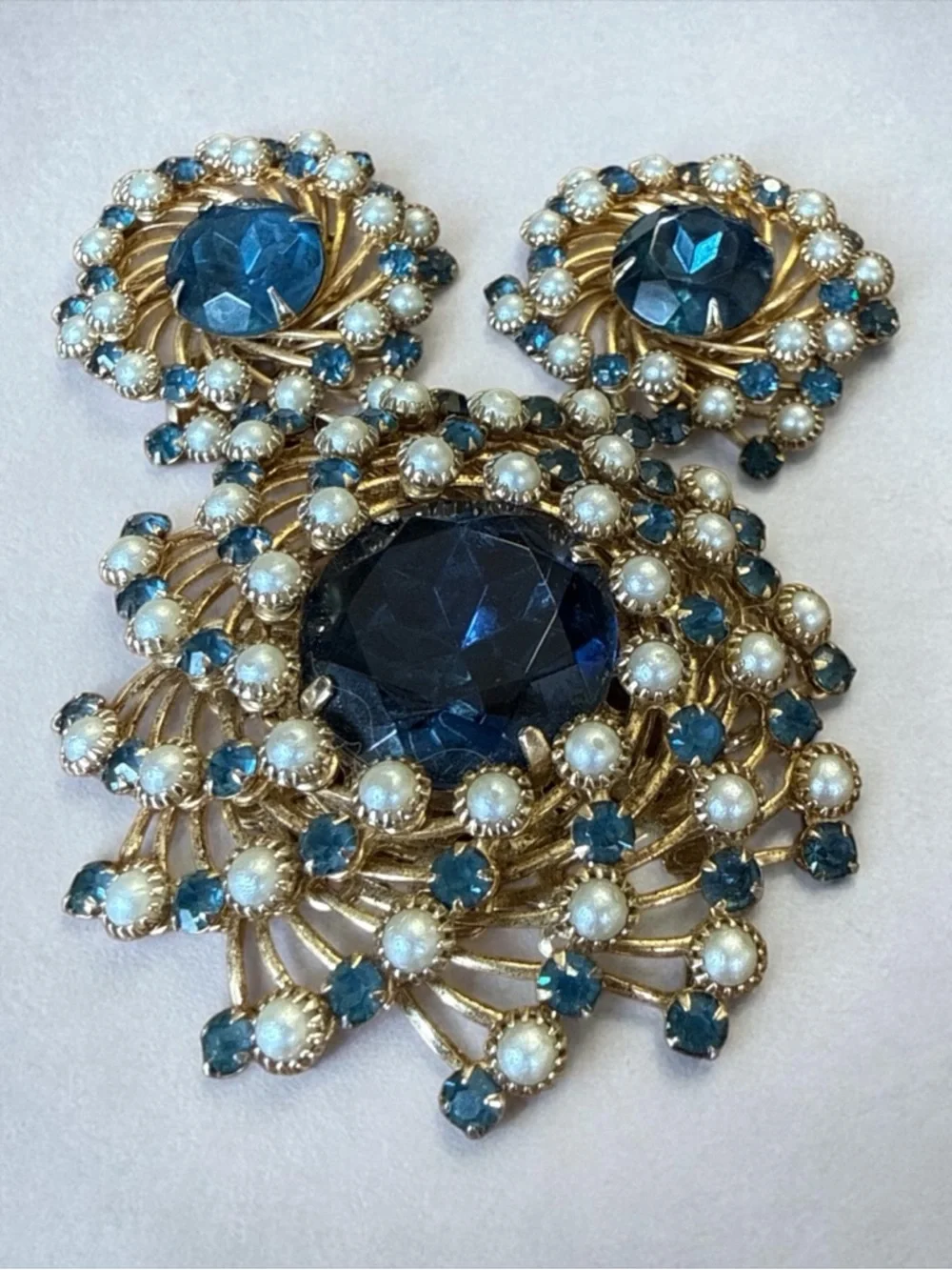 VTG 1950s Judy Lee Blue Moon & Pearl Stars Brooch Earrings Set Demi Parure - Picture 3 of 5